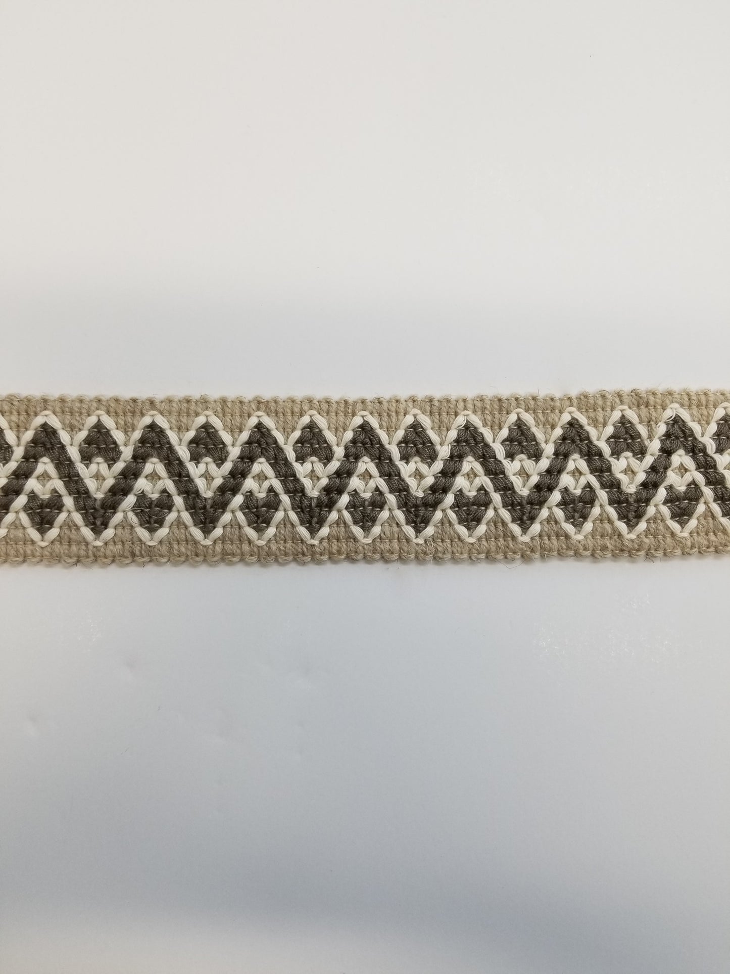 CHEVRON WOOL TAPE TAUPE