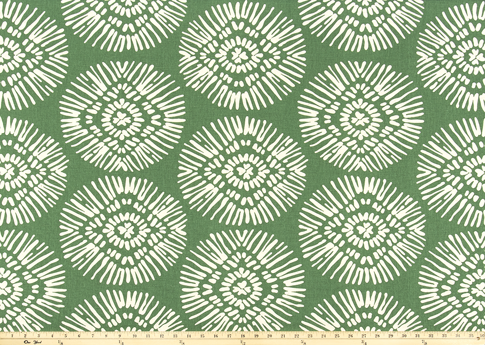 MEDALLION FOLIAGE REED